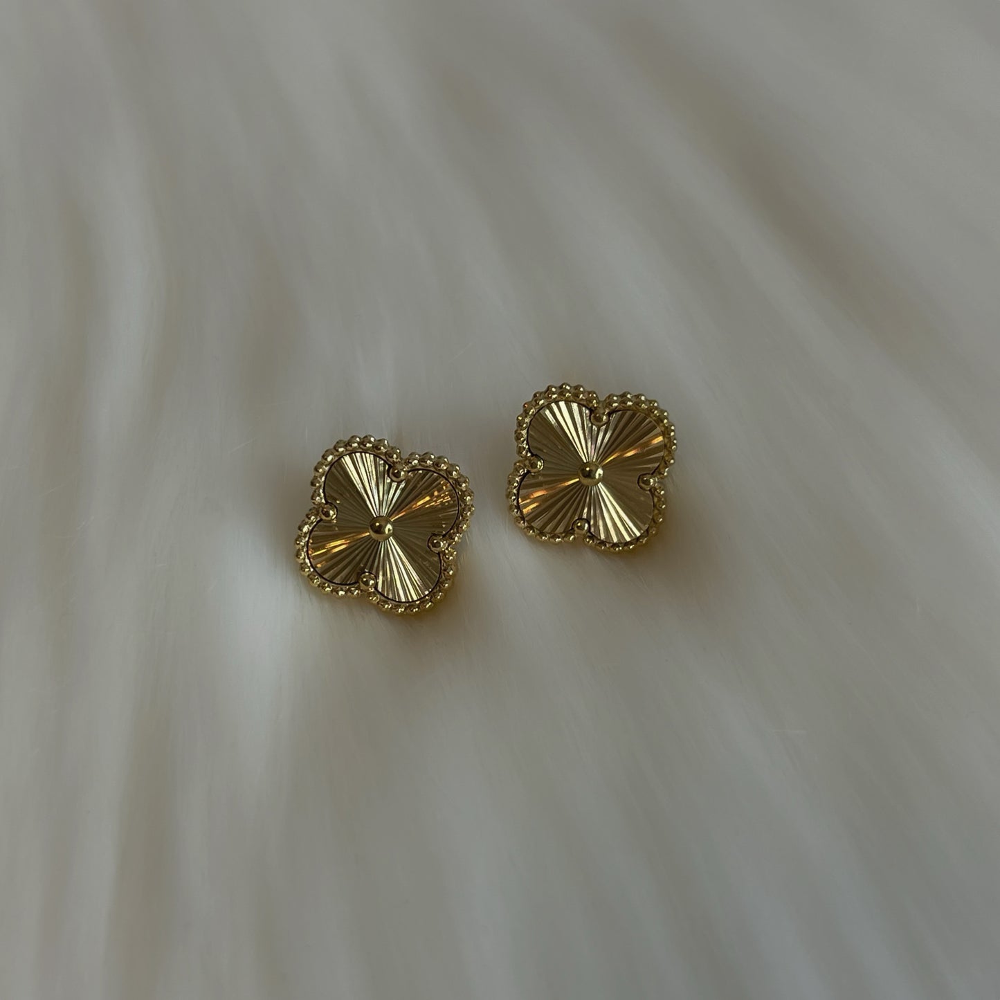 MONROE EARRINGS - GOLD